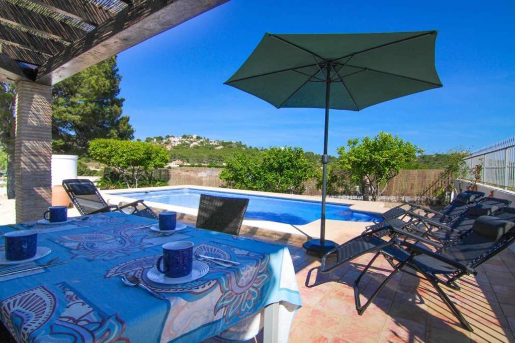 Chalet con piscina privada en Calpe - Terrasala Casas de Torrat Esterno foto